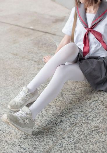 三男玩一女三A片_BD韩语免费在线播放