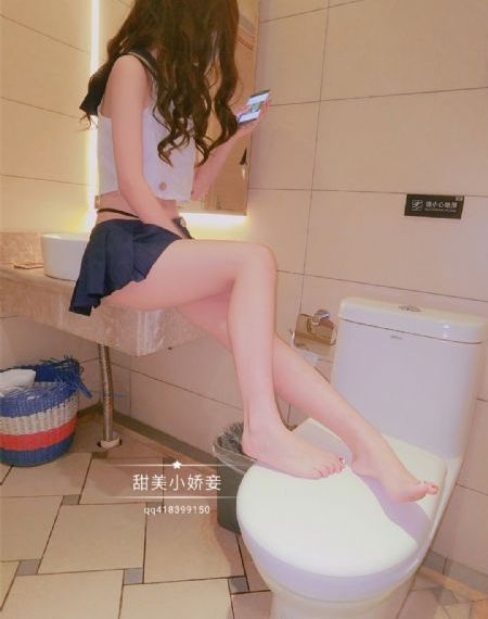 肉丝袜脚交视频一区二区_超清高清迅雷在线观看