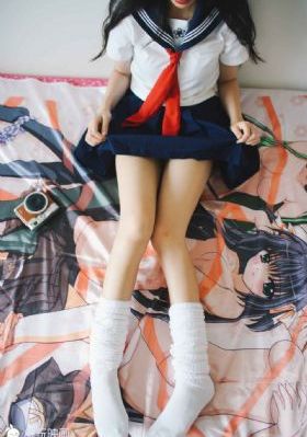 秋霞成人_4K免费播放