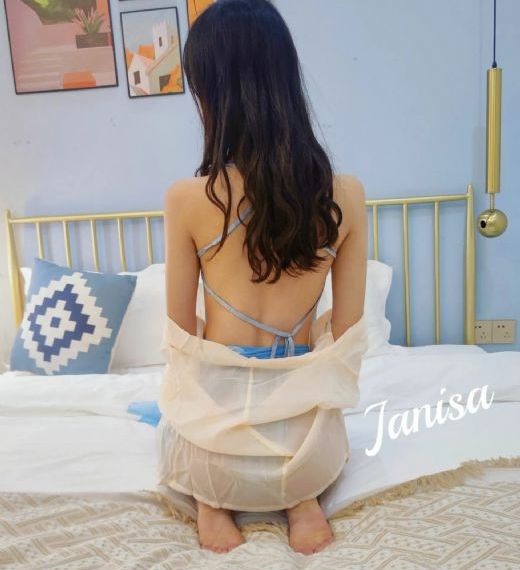 美女被艹出白浆_免费高清观看