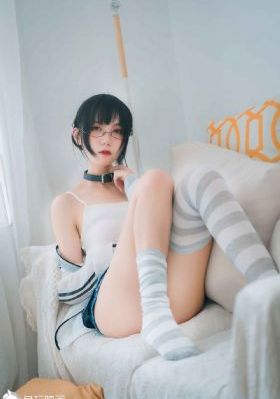 免费很黄很肉很刺激的小说_BD国语在线播放观看