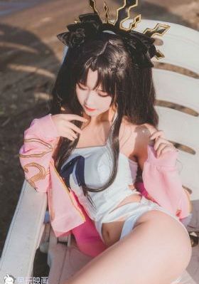 亲吻摸胸脱衣AV网站_迅雷在线观看