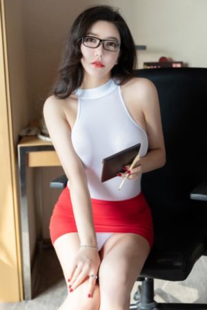 日韩三级片视频在线观看_JVID性感写真