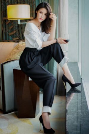aⅤ女优电影国产卡一卡二_剧情片免费观看视频