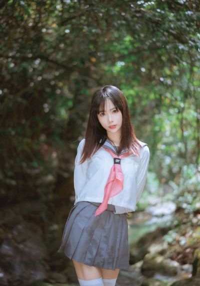 国产女人18毛片水真_BD英语手机在线看