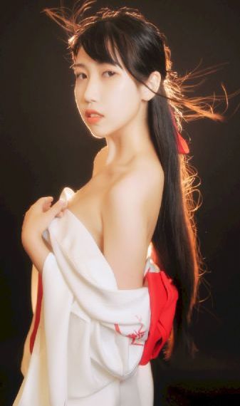 第一章柔佳少妇初尝云雨_HD电影免费在线
