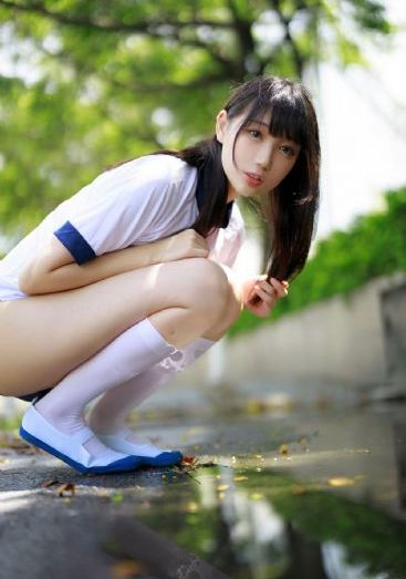 精品国产亚洲成人观看亚洲日本_免费观看高清版
