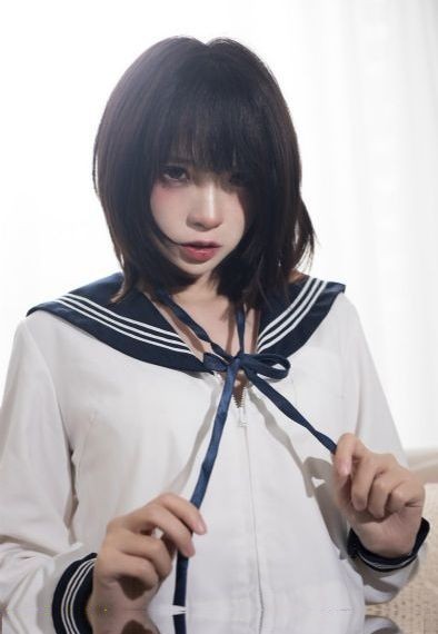 美女国产在线_十万网红美女美酱
